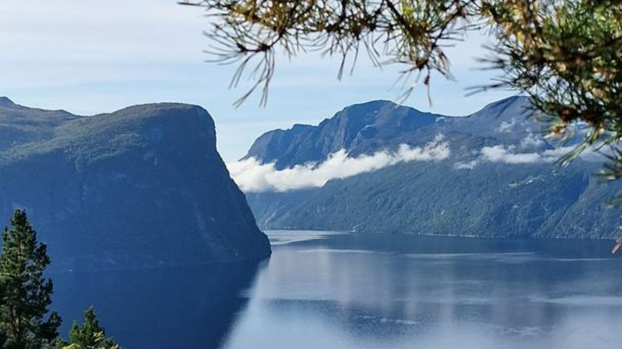 Der Storfjord ist einer der schönsten Fjorde in Norwegen